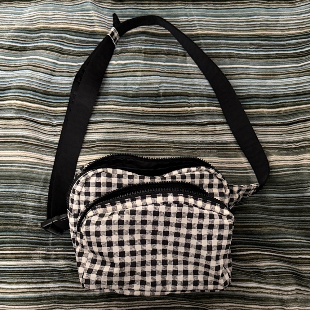 BAGGU Gingham Fanny Pack